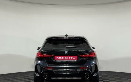 BMW 1 серия, 2022 год, 5 300 000 рублей, 5 фотография