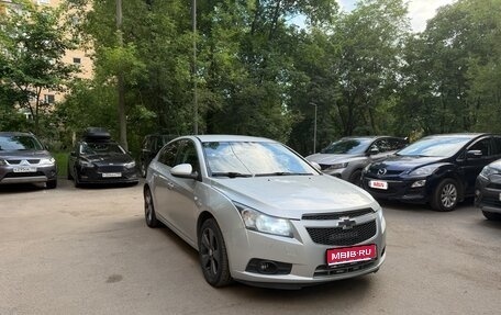Chevrolet Cruze II, 2012 год, 690 000 рублей, 1 фотография