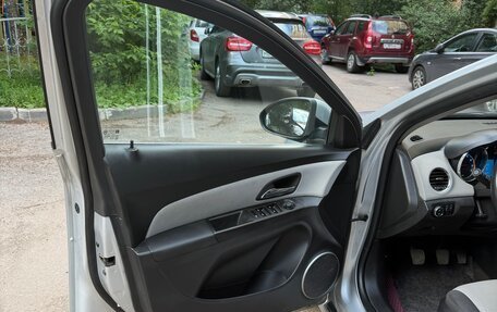 Chevrolet Cruze II, 2012 год, 690 000 рублей, 10 фотография