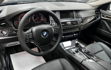 BMW 5 серия, 2015 год, 1 545 000 рублей, 3 фотография