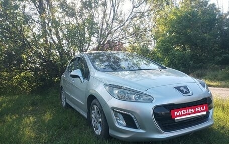 Peugeot 308 II, 2012 год, 495 000 рублей, 10 фотография