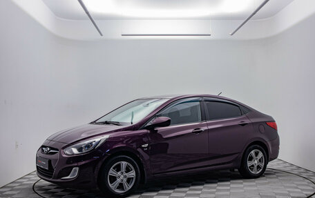 Hyundai Solaris II рестайлинг, 2012 год, 620 000 рублей, 2 фотография