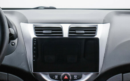 Hyundai Solaris II рестайлинг, 2012 год, 620 000 рублей, 14 фотография