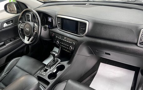 KIA Sportage IV рестайлинг, 2018 год, 2 295 000 рублей, 13 фотография