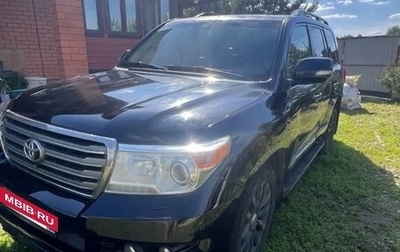 Toyota Land Cruiser 200, 2014 год, 3 000 000 рублей, 1 фотография