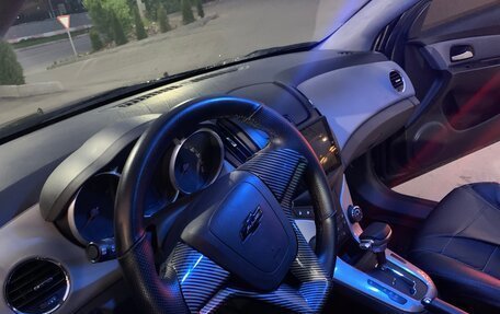 Chevrolet Cruze II, 2014 год, 800 000 рублей, 6 фотография