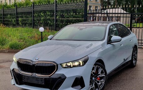 BMW 5 серия, 2025 год, 9 000 000 рублей, 6 фотография