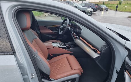 BMW 5 серия, 2025 год, 9 000 000 рублей, 15 фотография