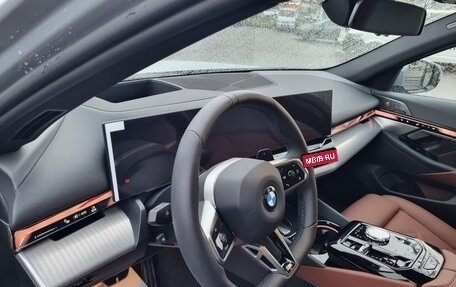 BMW 5 серия, 2025 год, 9 000 000 рублей, 22 фотография