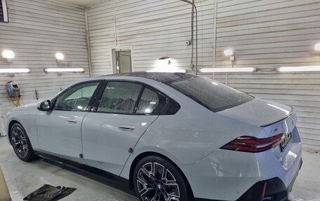BMW 5 серия, 2025 год, 9 000 000 рублей, 32 фотография