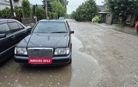Mercedes-Benz W124, 1990 год, 165 000 рублей, 2 фотография