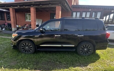 Toyota Land Cruiser 200, 2014 год, 3 000 000 рублей, 2 фотография