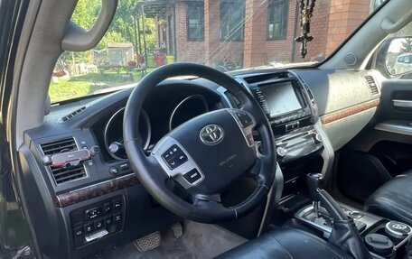 Toyota Land Cruiser 200, 2014 год, 3 000 000 рублей, 14 фотография