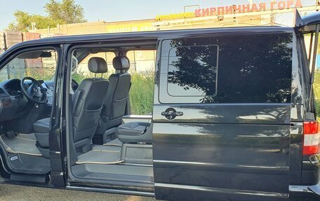 Volkswagen Multivan T5, 2008 год, 1 880 000 рублей, 10 фотография