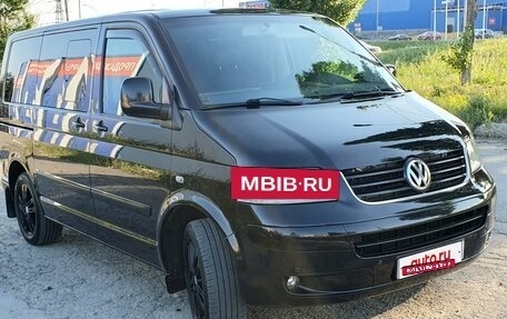 Volkswagen Multivan T5, 2008 год, 1 880 000 рублей, 2 фотография