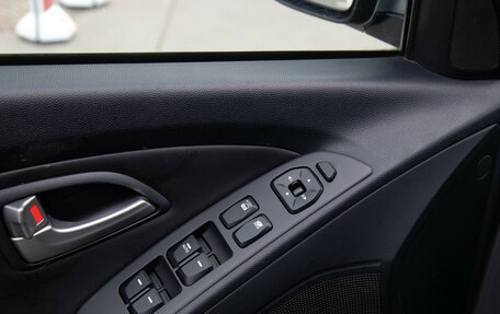 Hyundai ix35 I рестайлинг, 2012 год, 1 088 000 рублей, 19 фотография