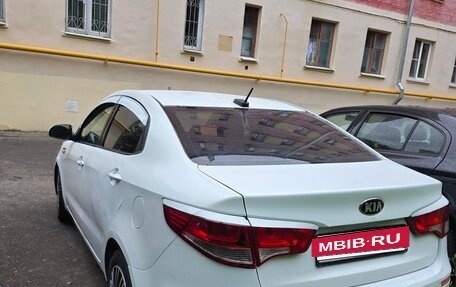 KIA Rio III рестайлинг, 2017 год, 350 000 рублей, 4 фотография