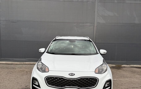 KIA Sportage IV рестайлинг, 2018 год, 1 980 000 рублей, 1 фотография