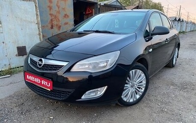 Opel Astra J, 2011 год, 580 000 рублей, 1 фотография