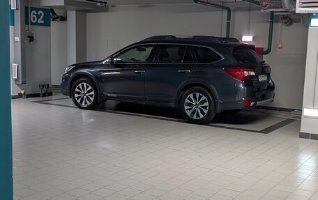 Subaru Outback IV рестайлинг, 2017 год, 2 500 000 рублей, 3 фотография
