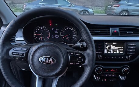 KIA Rio IV, 2019 год, 1 200 000 рублей, 10 фотография