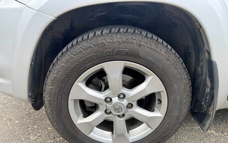 Toyota RAV4, 2011 год, 1 680 000 рублей, 7 фотография