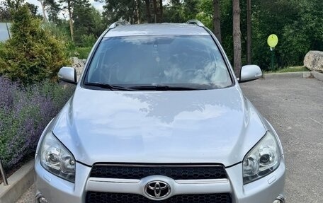 Toyota RAV4, 2011 год, 1 680 000 рублей, 14 фотография
