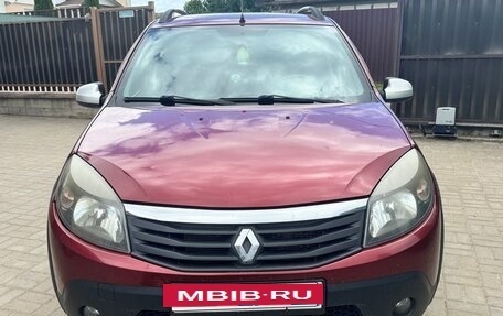 Renault Sandero I, 2012 год, 700 000 рублей, 3 фотография
