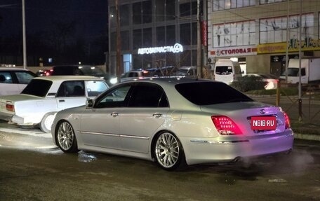 Toyota Crown Majesta, 2004 год, 1 390 000 рублей, 3 фотография