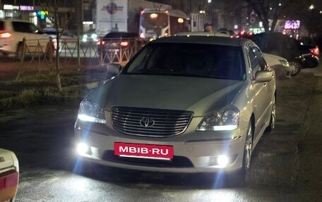 Toyota Crown Majesta, 2004 год, 1 390 000 рублей, 2 фотография