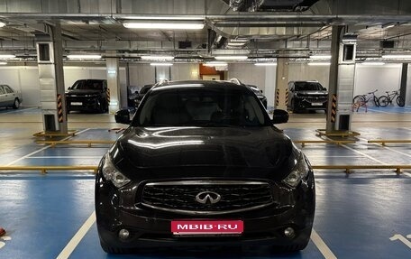 Infiniti FX II, 2009 год, 1 660 000 рублей, 1 фотография