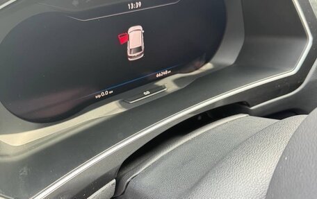 Volkswagen Tiguan II, 2018 год, 2 990 000 рублей, 10 фотография