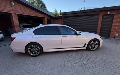 BMW 7 серия, 2019 год, 8 000 000 рублей, 3 фотография