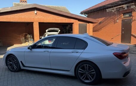 BMW 7 серия, 2019 год, 8 000 000 рублей, 5 фотография