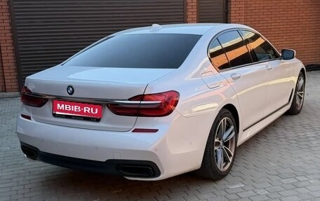 BMW 7 серия, 2019 год, 8 000 000 рублей, 6 фотография