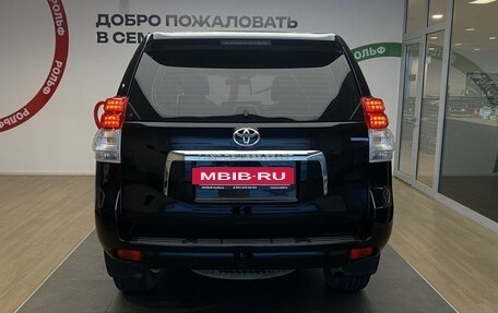 Toyota Land Cruiser Prado 150 рестайлинг 2, 2012 год, 2 190 000 рублей, 6 фотография