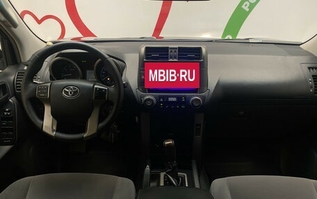 Toyota Land Cruiser Prado 150 рестайлинг 2, 2012 год, 2 190 000 рублей, 13 фотография