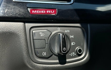 Audi A8, 2013 год, 1 890 000 рублей, 16 фотография