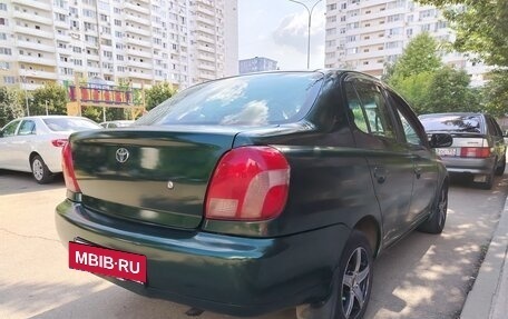 Toyota Platz, 2000 год, 340 000 рублей, 3 фотография