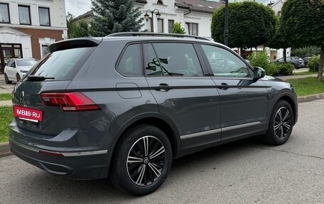 Volkswagen Tiguan II, 2021 год, 3 590 000 рублей, 4 фотография
