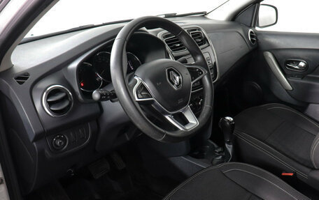 Renault Logan II, 2019 год, 1 090 000 рублей, 10 фотография