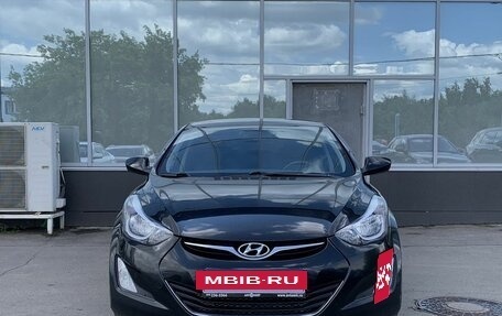Hyundai Elantra V, 2015 год, 979 000 рублей, 2 фотография