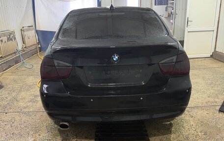 BMW 3 серия, 2006 год, 930 000 рублей, 3 фотография