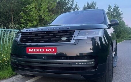 Land Rover Range Rover IV рестайлинг, 2022 год, 15 750 000 рублей, 4 фотография