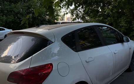 Opel Astra J, 2012 год, 328 000 рублей, 4 фотография