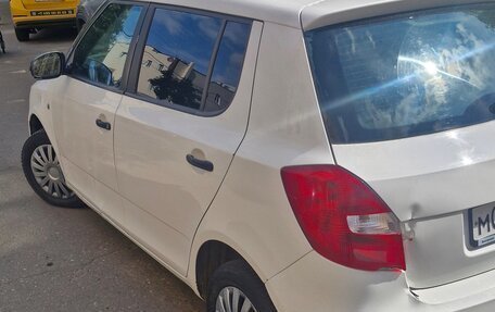 Skoda Fabia II, 2011 год, 310 000 рублей, 6 фотография