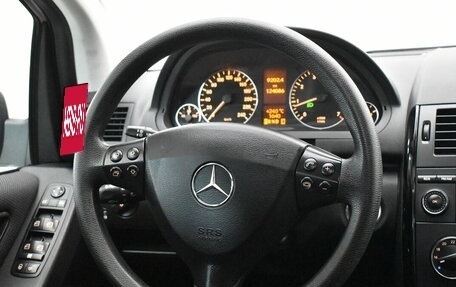 Mercedes-Benz A-Класс, 2011 год, 875 000 рублей, 9 фотография
