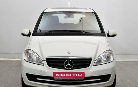 Mercedes-Benz A-Класс, 2011 год, 875 000 рублей, 2 фотография