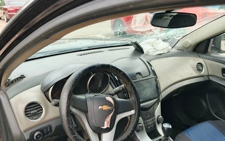 Chevrolet Cruze II, 2013 год, 350 000 рублей, 10 фотография