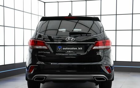 Hyundai Santa Fe III рестайлинг, 2016 год, 2 469 000 рублей, 5 фотография